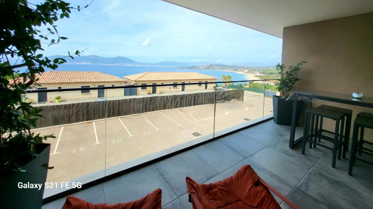Appartement De Standing Bord De Mer Pietrosella ภายนอก รูปภาพ